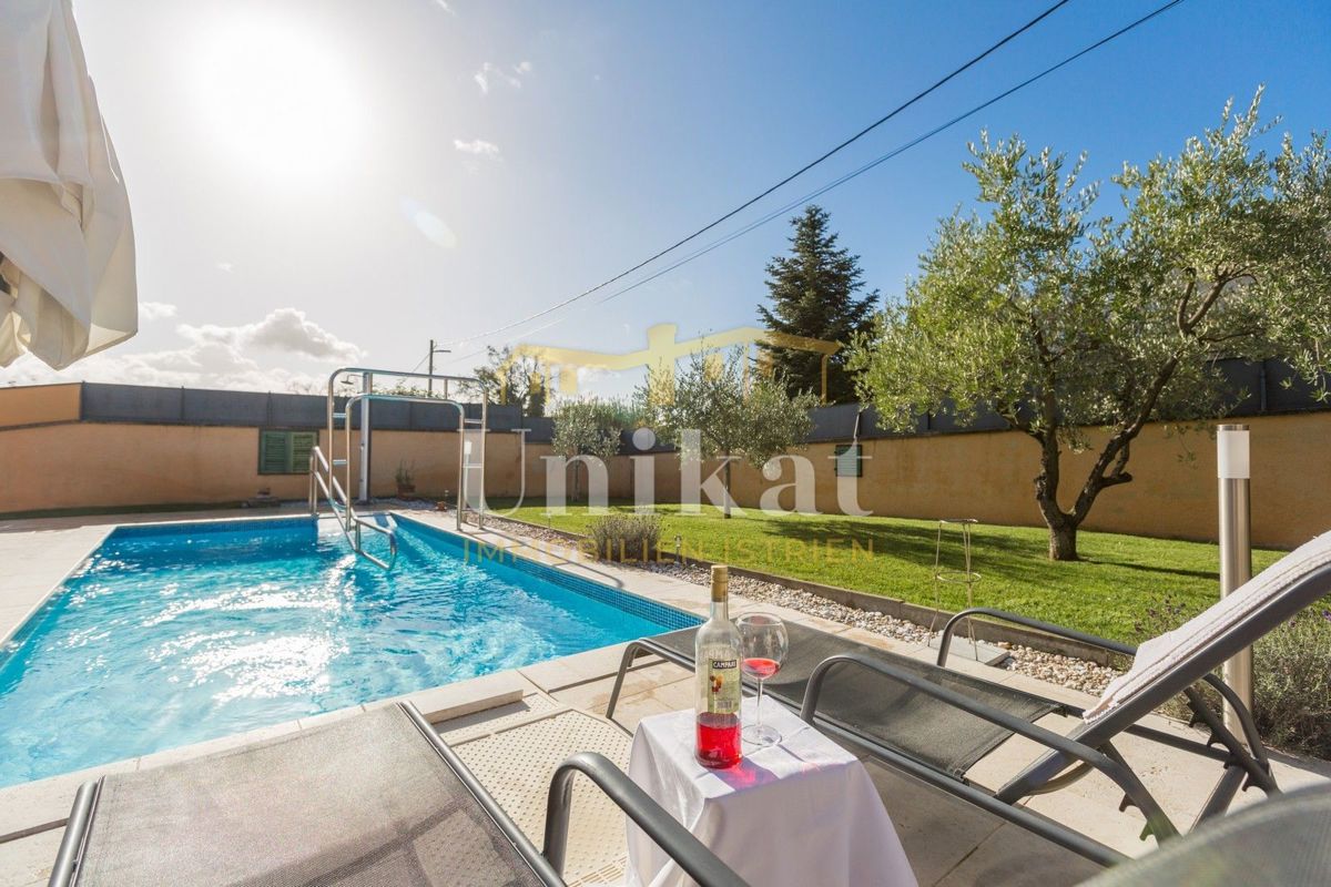 Hiša s čudovitim razgledom - Vižinada